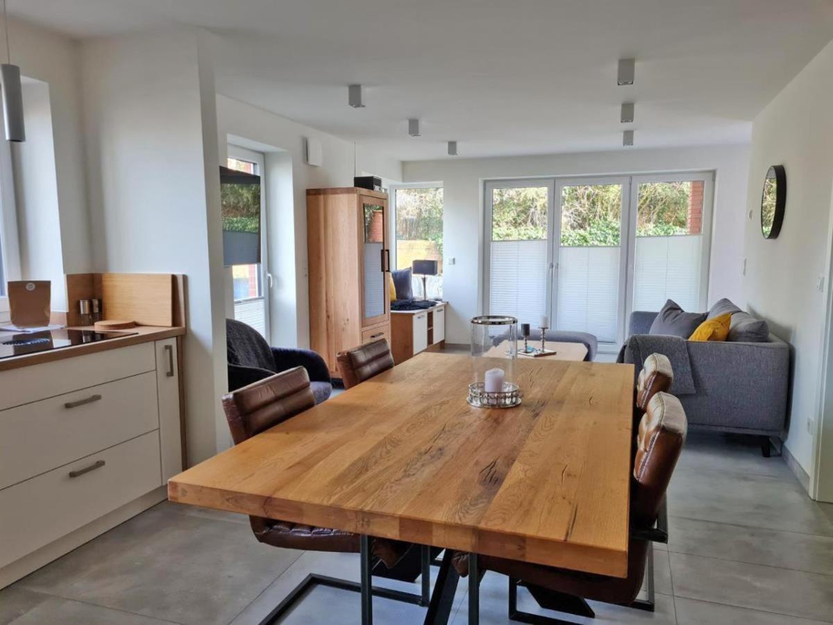 Apartamento Die Zimmerei 4 - Traumhaft In Greetsiel Krummhörn Exterior foto
