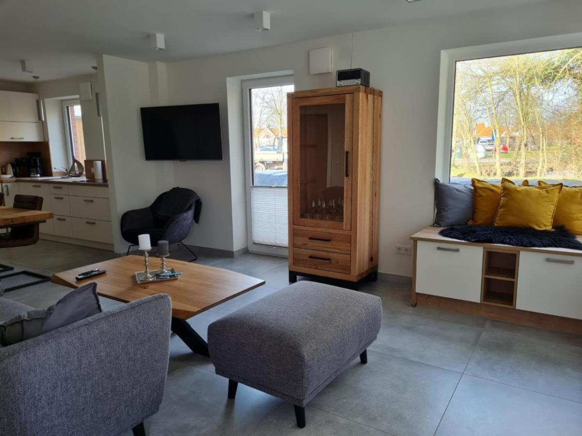 Apartamento Die Zimmerei 4 - Traumhaft In Greetsiel Krummhörn Exterior foto