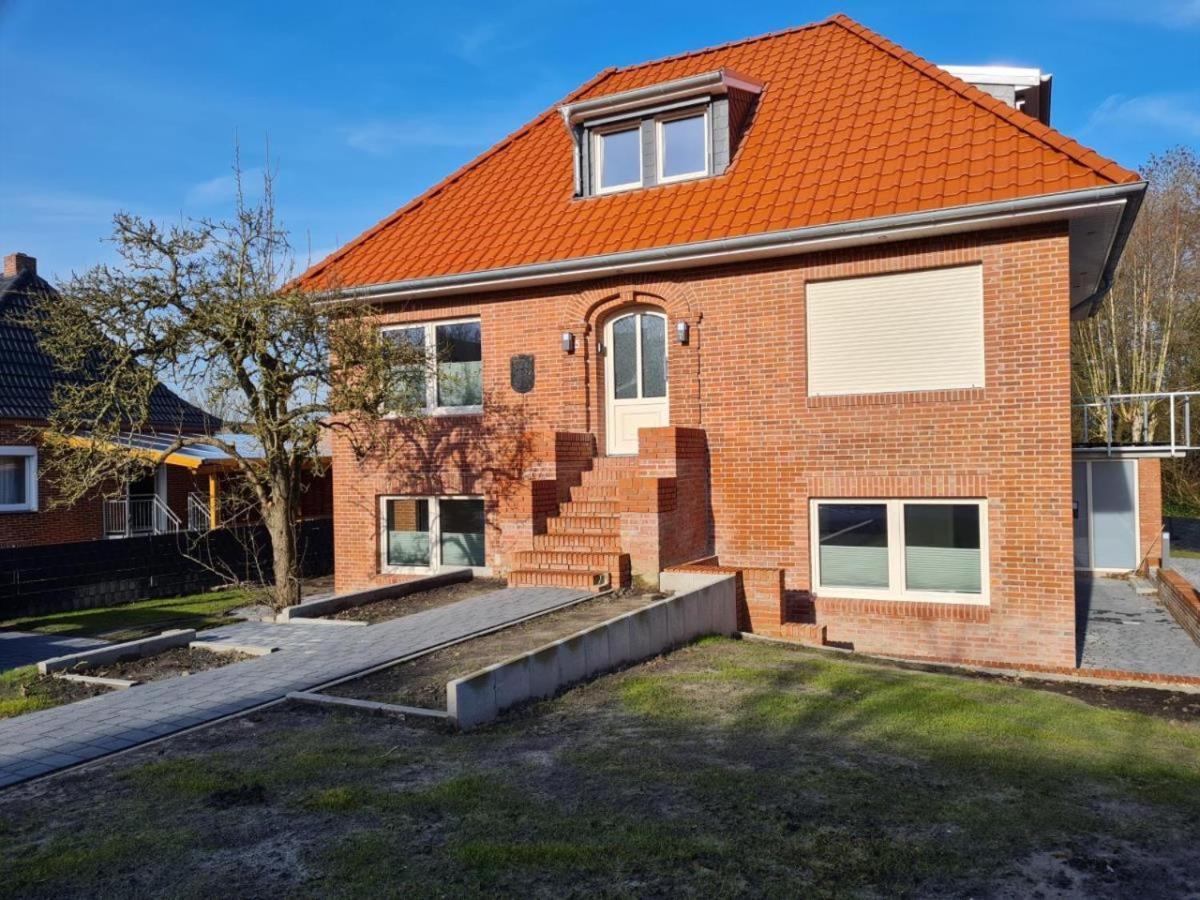 Apartamento Die Zimmerei 4 - Traumhaft In Greetsiel Krummhörn Exterior foto